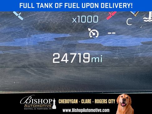 Used 2025 Chevrolet Equinox LT w/ Convenience Package II AWD/4WD image 2