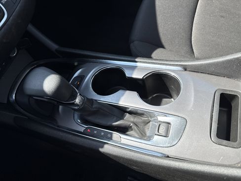 Used 2024 Chevrolet Malibu LT image 23