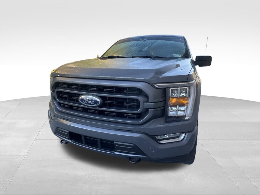 Used 2021 Ford F150 XLT w/ Equipment Group 302A High AWD/4WD image 4