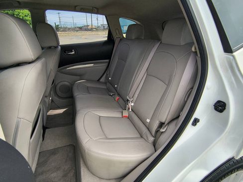 Used 2013 Nissan Rogue SL AWD/4WD image 18