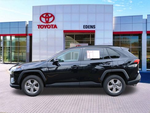 Certified 2025 Toyota RAV4 XLE FWD image 10