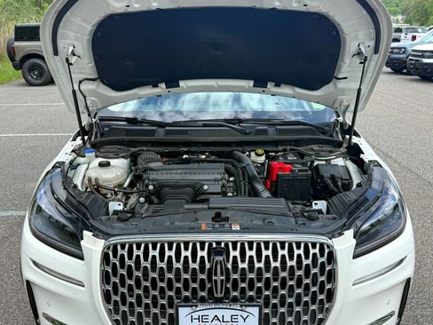 Used 2023 Lincoln Corsair AWD w/ Equipment Group 101A image 15