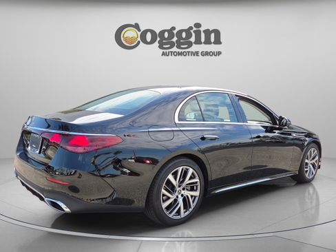 Used 2026 Mercedes-Benz E 350 Sedan image 5