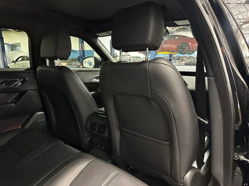 Used 2024 Land Rover Range Rover Velar Dynamic SE AWD/4WD image 19