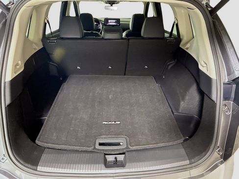 Used 2026 Nissan Rogue SL image 35