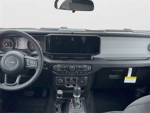 New 2026 Jeep Gladiator Sport image 27