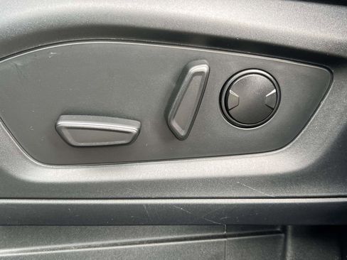 Used 2023 Ford Explorer ST-Line w/ Class IV Trailer Tow Package image 26