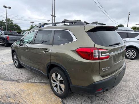 Used 2023 Subaru Ascent Premium w/ Convenience Package AWD/4WD image 7