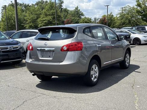 Used 2012 Nissan Rogue S FWD image 2
