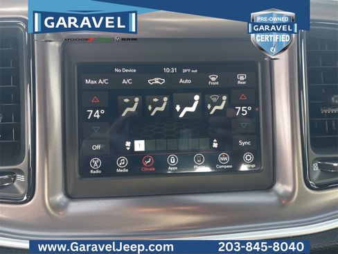 Used 2022 Dodge Challenger SXT w/ Blacktop Package image 9