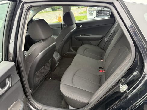 Used 2019 Kia Optima LX FWD image 15
