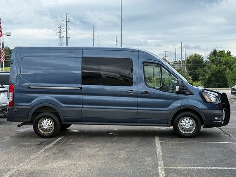 Used 2024 Ford Transit 250 148 Medium Roof Extended AWD w/ Load Area Protection Package image 4