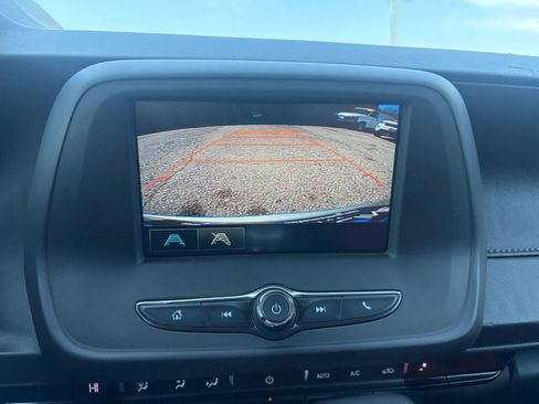 Used 2017 Chevrolet Camaro LT RWD image 16