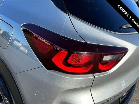 Used 2024 Chevrolet TrailBlazer ACTIV w/ Driver Confidence Package image 21