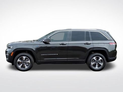 Used 2024 Jeep Grand Cherokee Limited 4xe AWD/4WD image 2