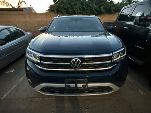 Used 2022 Volkswagen Atlas Cross Sport SE image 7