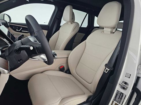 New 2026 Mercedes-Benz GLC 300 4MATIC image 22