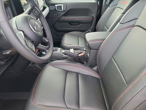 New 2026 Jeep Wrangler Rubicon AWD/4WD image 8