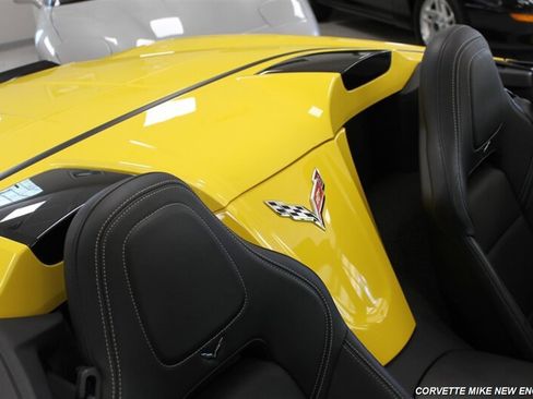Used 2016 Chevrolet Corvette Stingray Convertible w/ 2LT Preferred Equipment Group RWD image 32