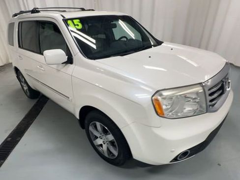 Used 2015 Honda Pilot Touring image 2