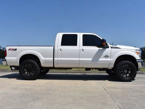 Used 2013 Ford F250 Lariat w/ Lariat Ultimate Pkg AWD/4WD image 3