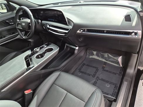 Certified 2024 Cadillac Lyriq Sport image 20