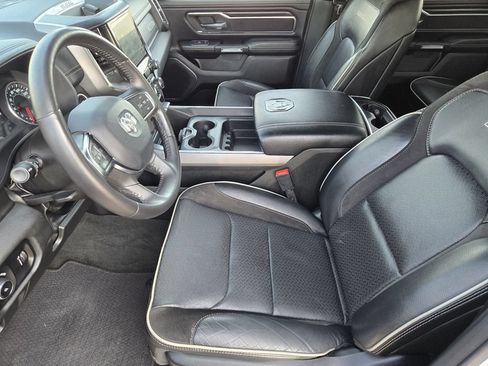 Used 2024 RAM 1500 Laramie RWD image 12