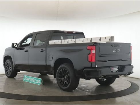 Used 2024 Chevrolet Silverado 1500 RST w/ Convenience Package II image 8