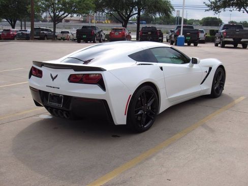 Used 2019 Chevrolet Corvette Stingray Coupe w/ Carbon Flash Badge Package image 6