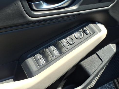 Used 2023 Honda Accord EX image 11