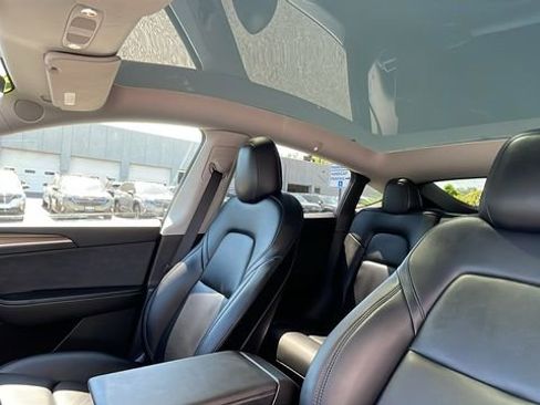 Used 2023 Tesla Model Y Long Range AWD/4WD image 20