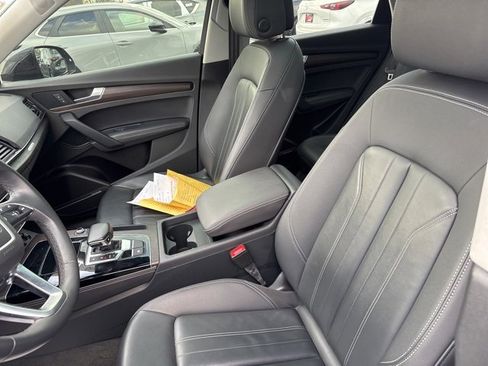 Used 2023 Audi Q5 2.0T Premium Plus w/ Premium Plus Package image 7