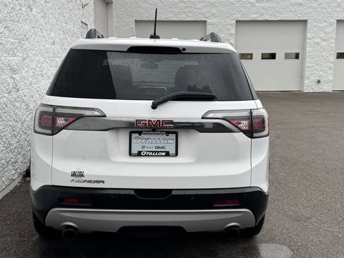 Used 2019 GMC Acadia SLT w/ LPO, Black Accent Package image 7