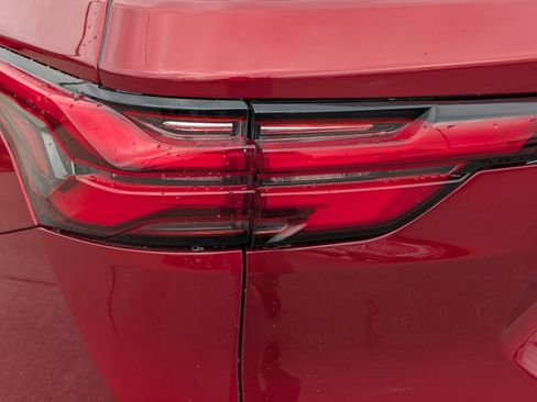 Certified 2023 Chevrolet Traverse High Country w/ LPO, Floor Liner Package image 27