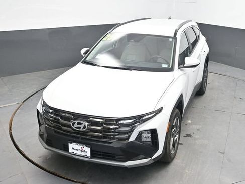 Used 2025 Hyundai Tucson SEL AWD/4WD image 28
