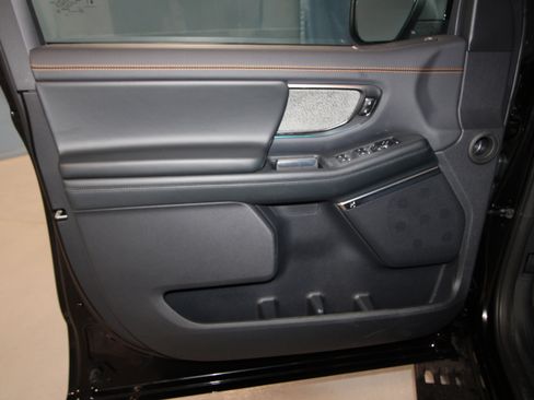 New 2026 Ford Expedition Tremor image 4