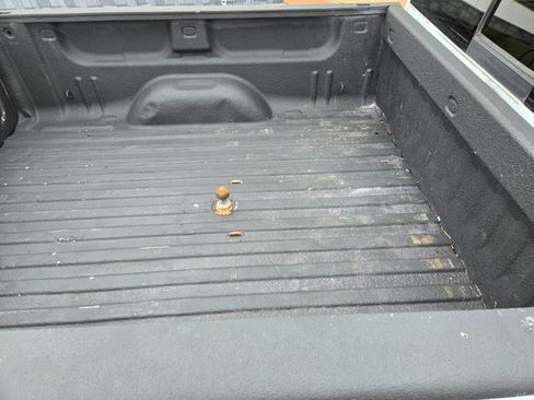 Used 2014 GMC Sierra 2500 Denali w/ Suspension Package, Off-Road image 17