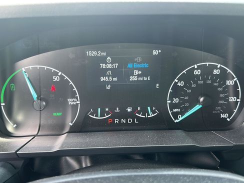 Used 2023 Ford Maverick XLT FWD image 10