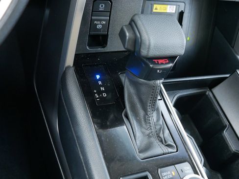 Used 2023 Toyota Sequoia Limited w/ TRD Off-Road Package image 24