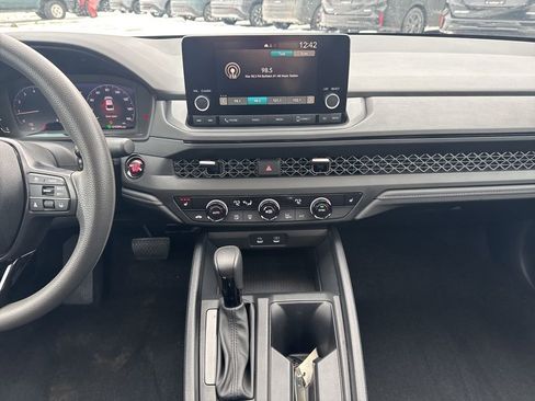 Certified 2024 Honda Accord EX image 23
