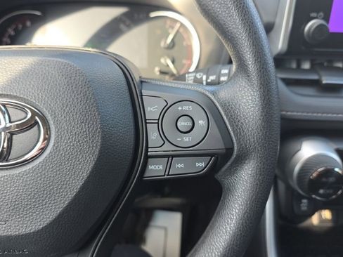 Certified 2025 Toyota RAV4 XLE image 23