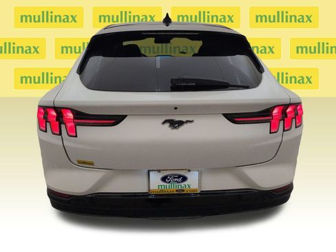 Used 2024 Ford Mustang Mach-E Premium RWD image 31