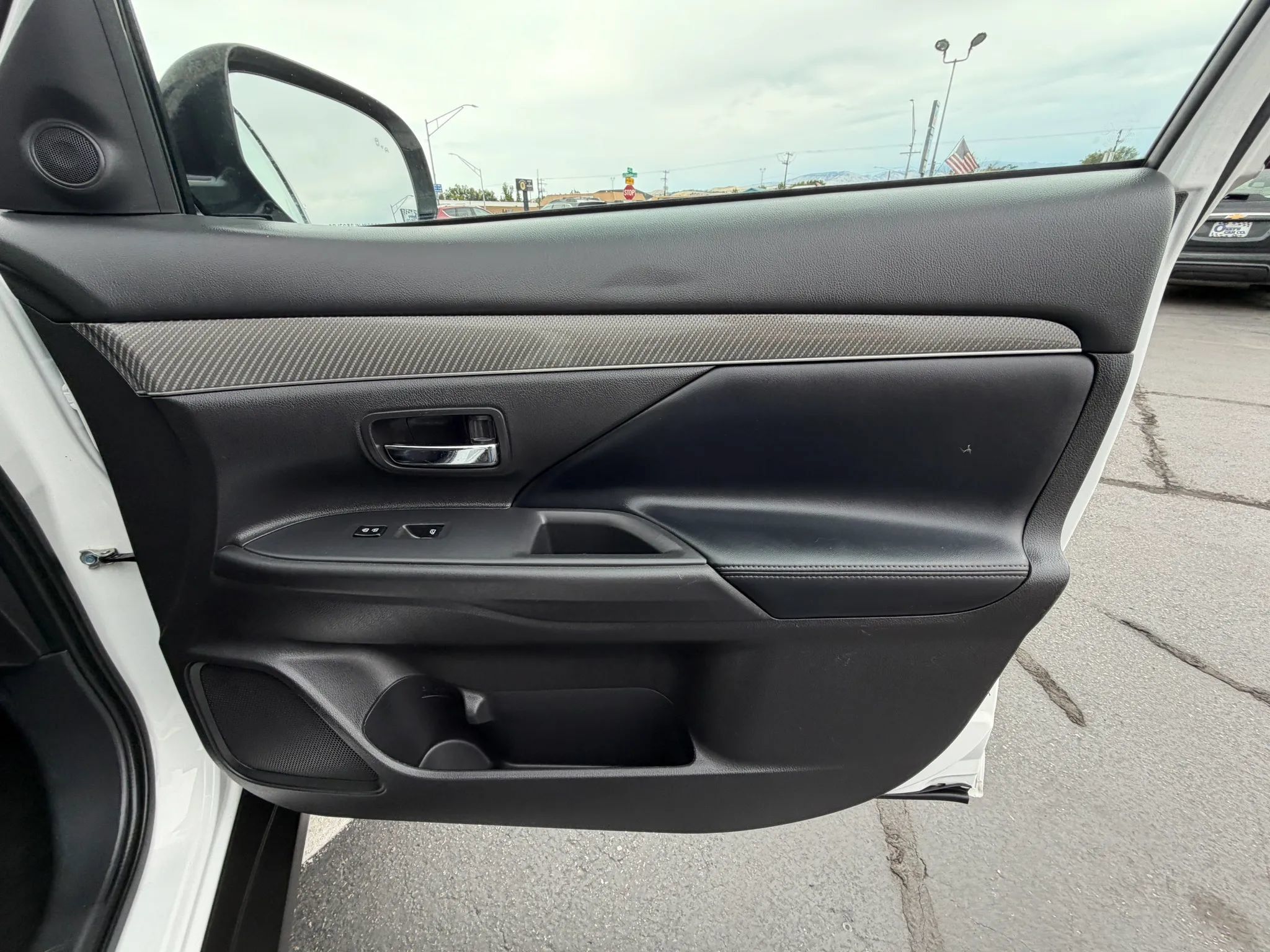 Used 2020 Mitsubishi Outlander SEL AWD/4WD image 15