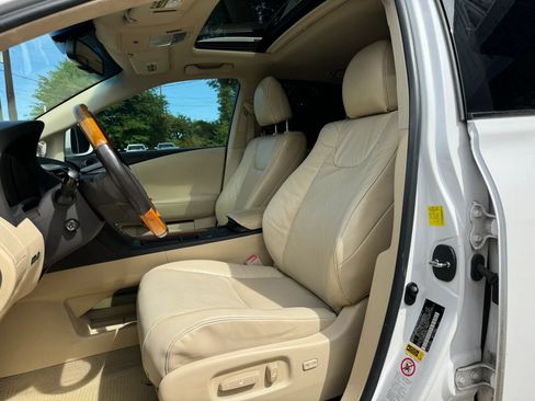 Used 2010 Lexus RX 350 2WD image 22