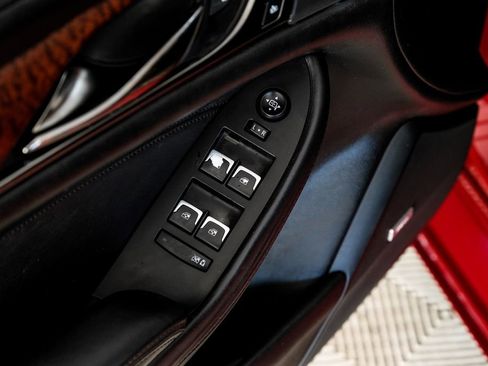 Used 2018 Cadillac CTS Luxury image 41