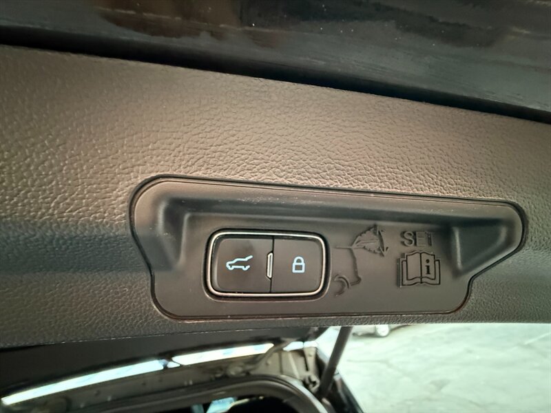 Used 2020 Ford Explorer ST w/ ST Street Pack AWD/4WD image 35