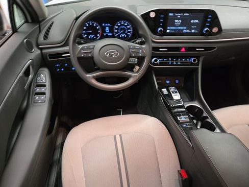 Used 2022 Hyundai Sonata SE FWD image 11