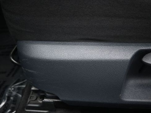 Used 2025 Toyota Camry LE image 10