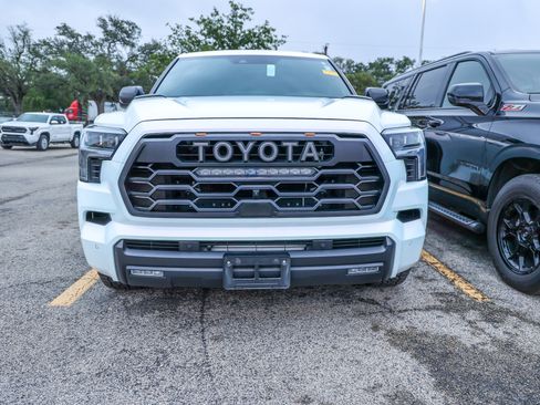 Used 2026 Toyota Sequoia TRD Pro AWD/4WD image 4