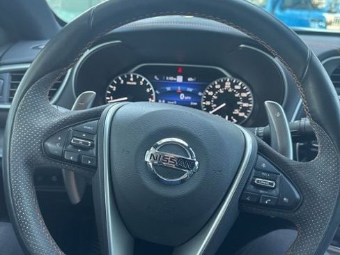 Used 2021 Nissan Maxima SR w/ Sport Mat Group image 2